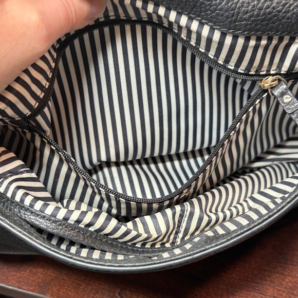 Kate Spade Pebbled Leather Flap Bag • Black Crossbody Shoulder - Picture 8 of 13